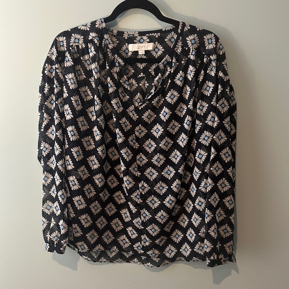 Loft woman’s dress top. Silk.